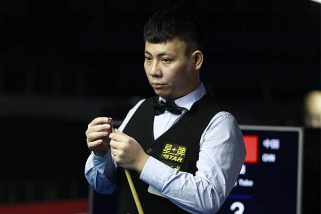 一个依旧坚 一个依旧坚